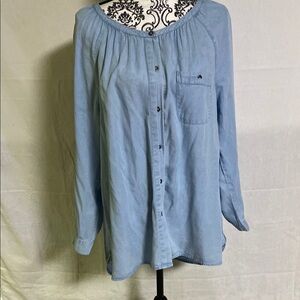 Style & Co. Women's 100% Lyocell LightWash Blue Chambray Button-Up Blouse EUC